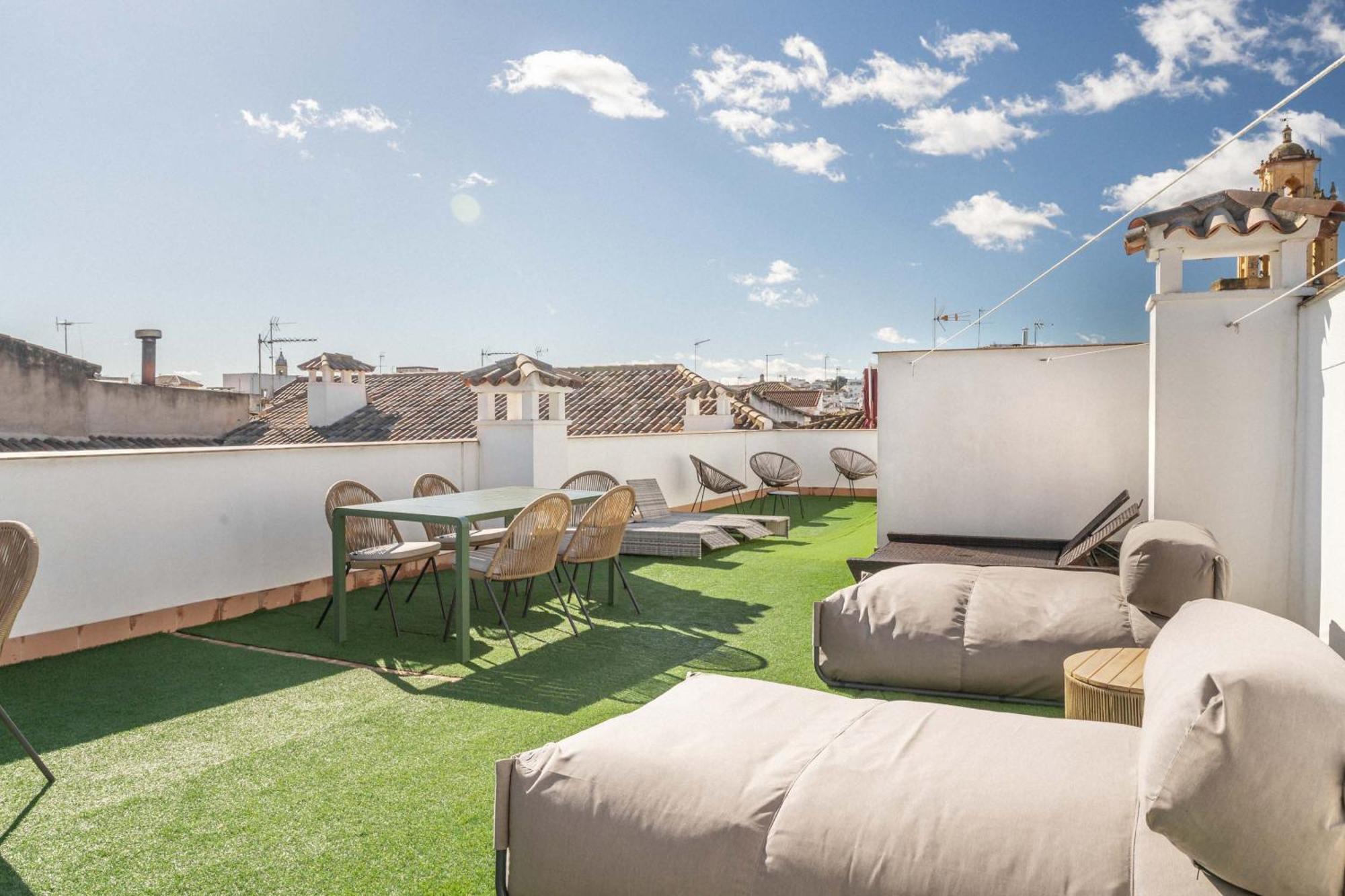 Limehome Cordoba Calle Pozanco Exterior photo
