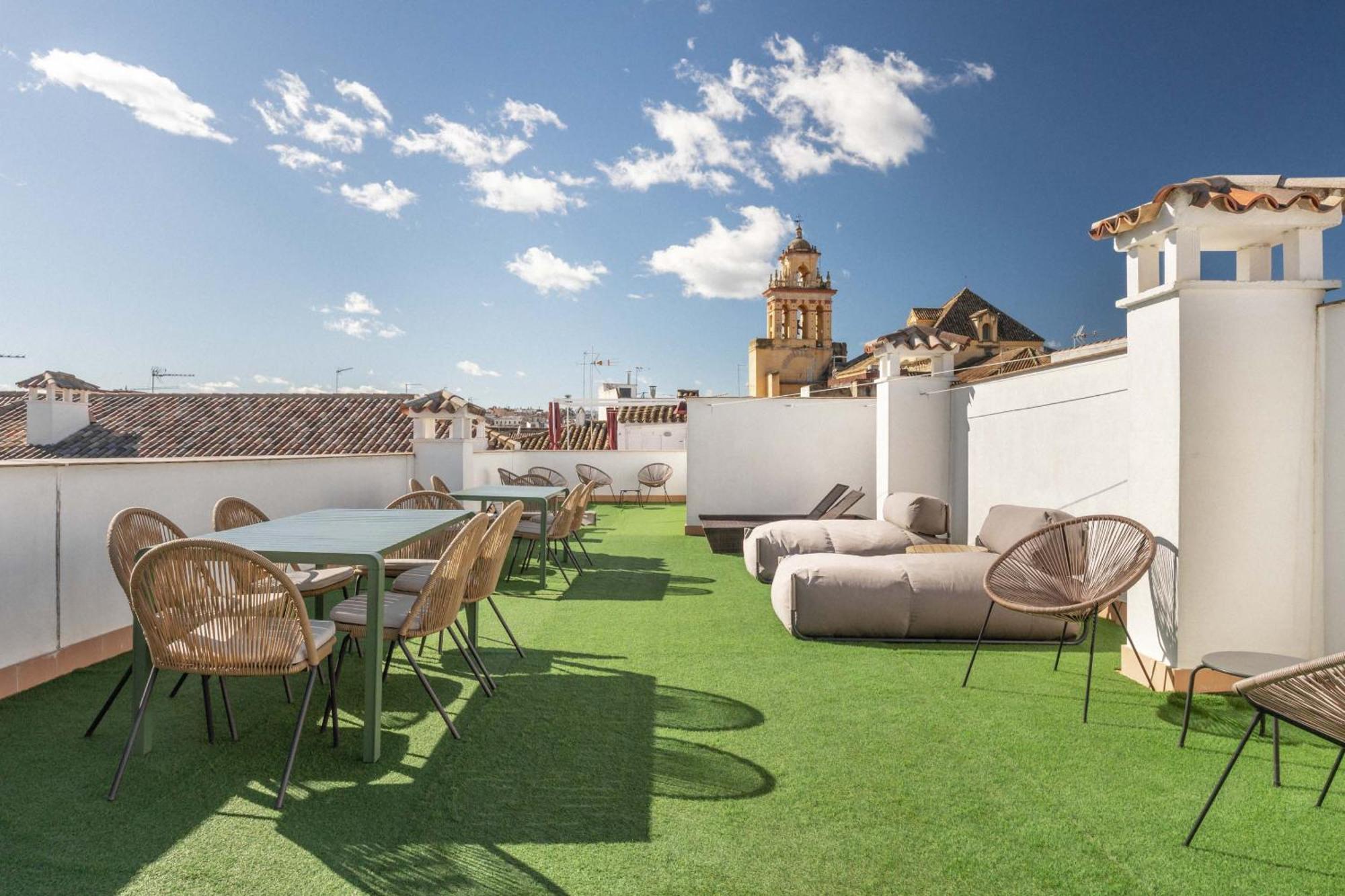 Limehome Cordoba Calle Pozanco Exterior photo