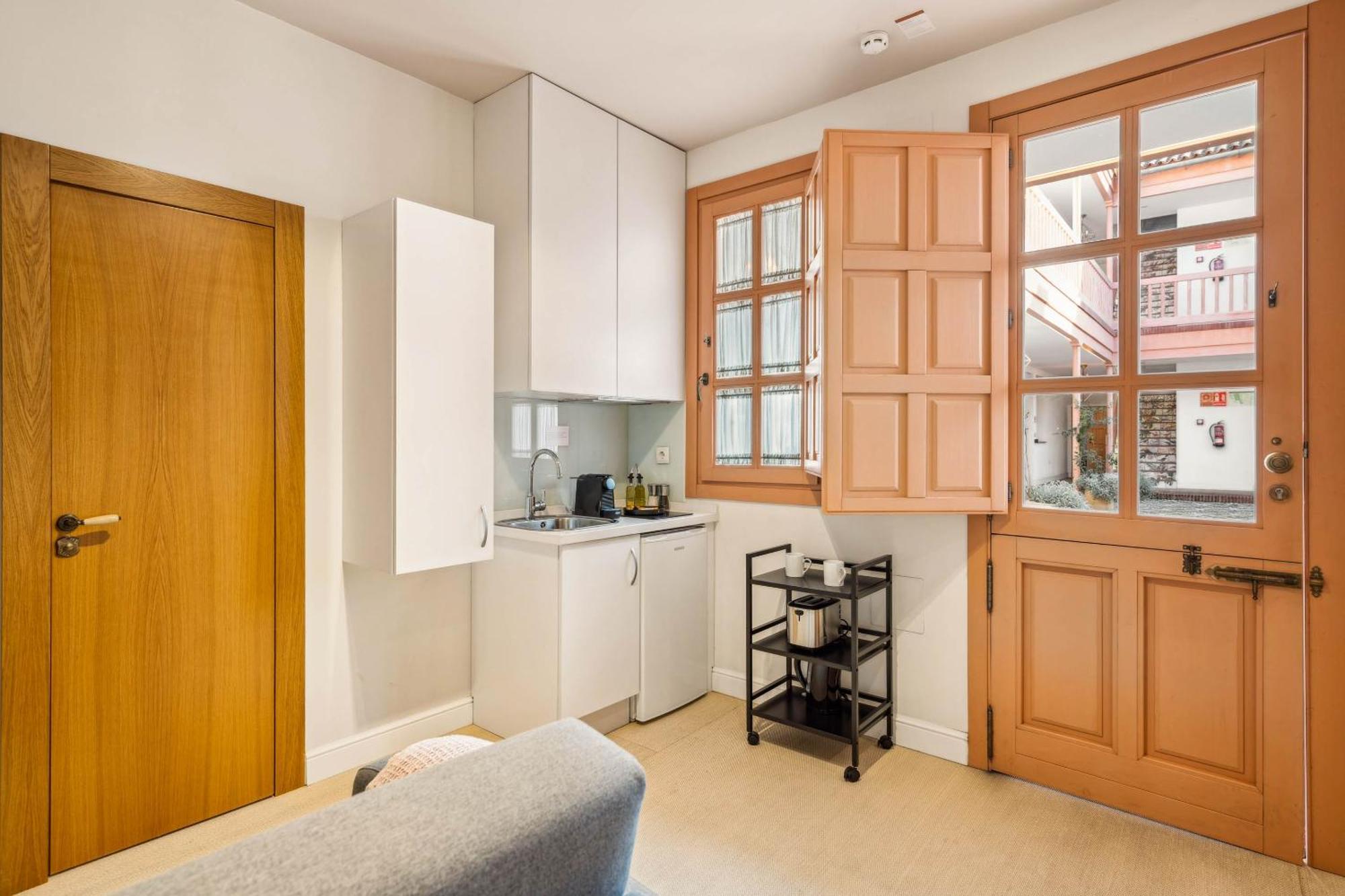 Limehome Cordoba Calle Pozanco Room photo