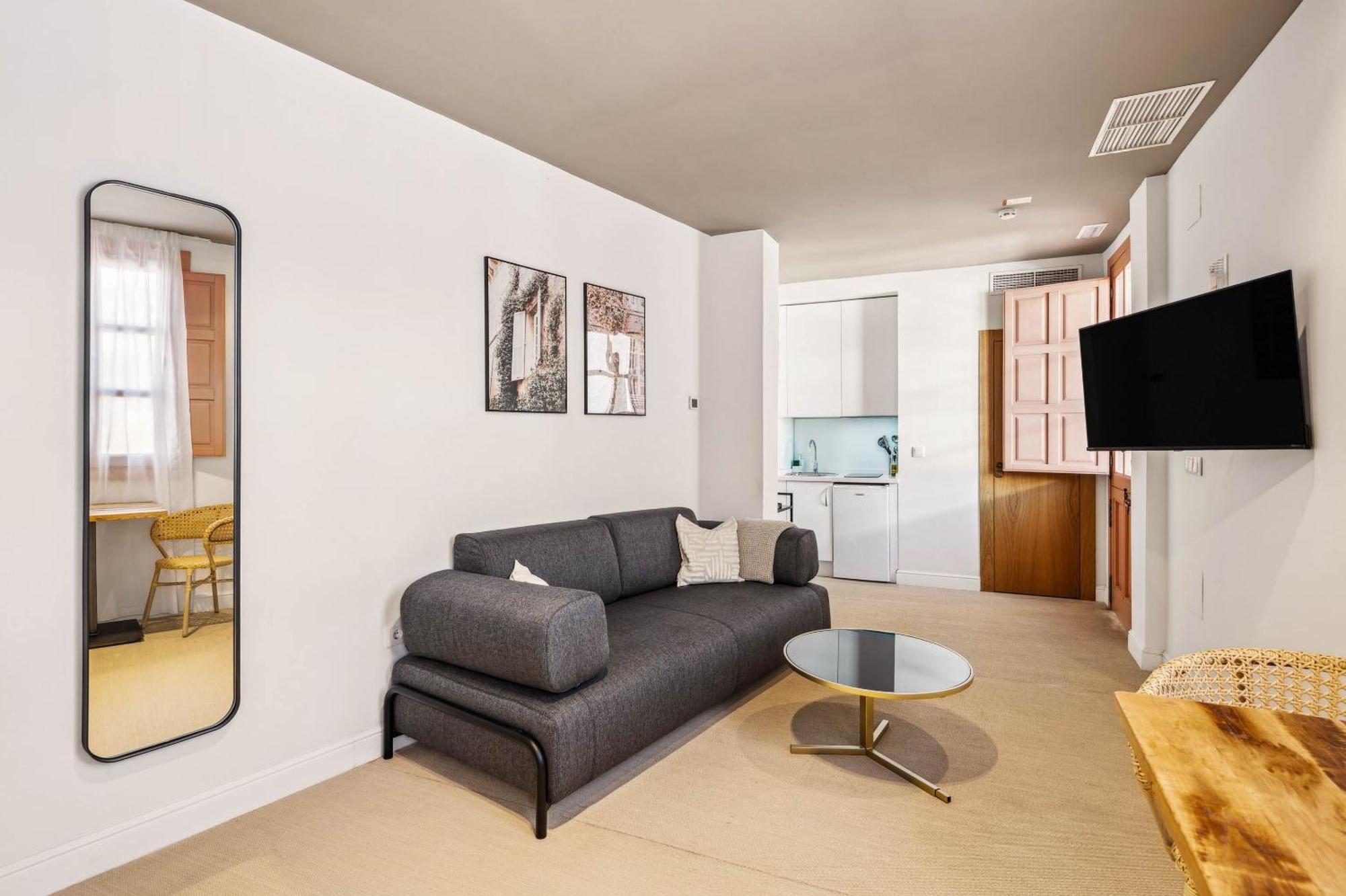 Limehome Cordoba Calle Pozanco Room photo
